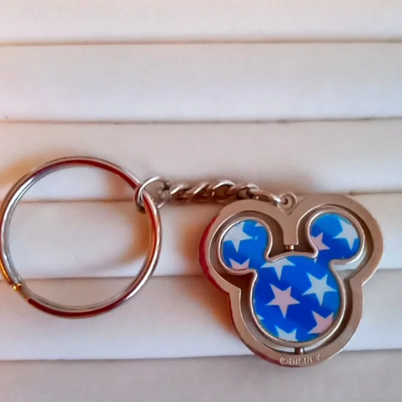 DISNEY AMERICAN PRIDE MICKEY HEAD KEY RING - Picture 1 of 9